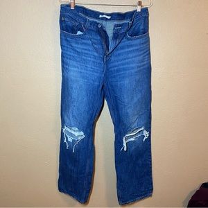 Levi's Low Pro Classic Straight Leg Relaxed Jeans Ripped Knee Women's size 31